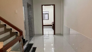 Bán nhà 90 Cống Lỡ, Tân Bình. DT: 4.5m x 23.0m, diện tích: 102m2 giá: 18.0 tỷ