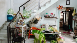Bán nhà 299 - 300 Bến Vân Đồn, Quận 4. DT: 5.7m x 18.0m, diện tích: 77m2 giá: 39.999 tỷ